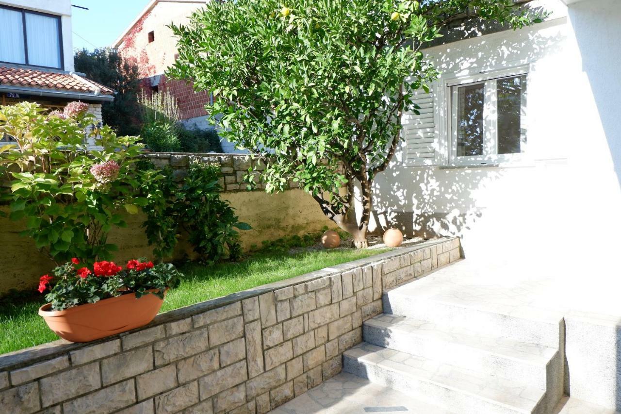 Apartment Marija Premantura Exterior photo